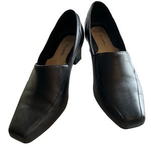 Black Thom McAn Women Heels